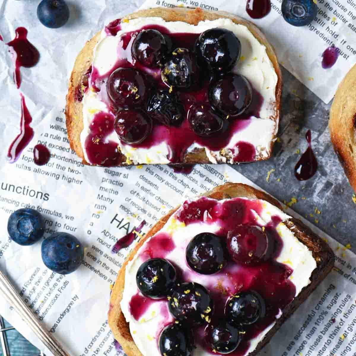 Blueberry Toast and Warm Blueberry Compote
