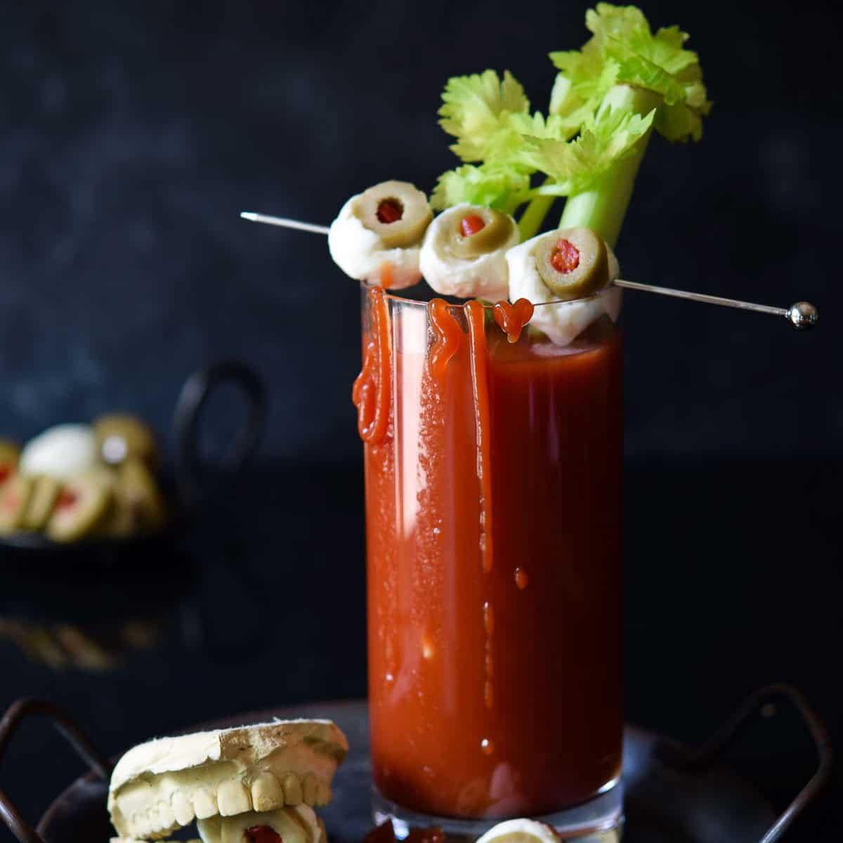 Halloween Bloody Mary, Bloody Scary