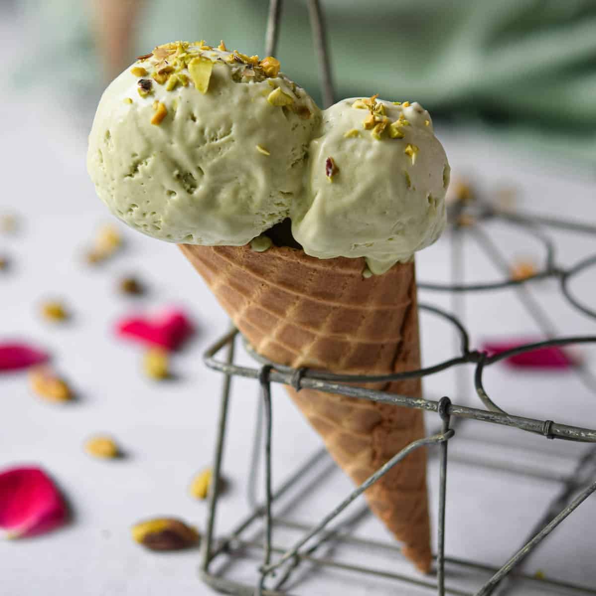 No-Churn Pistachio Ice Cream