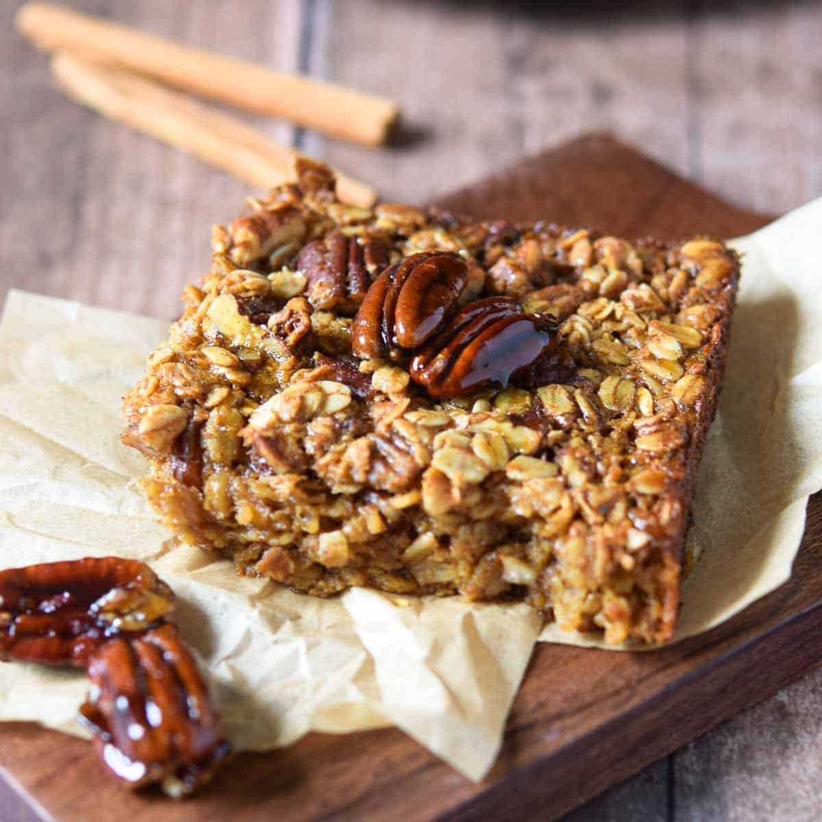 Pecan Pie Baked Oatmeal