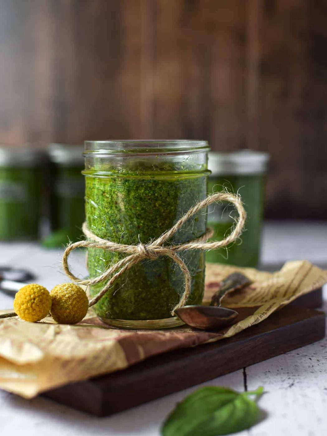 Roasted Garlic Pesto Sauce