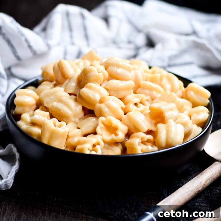 Pumpkin-shaped Halloween Mac and Cheese