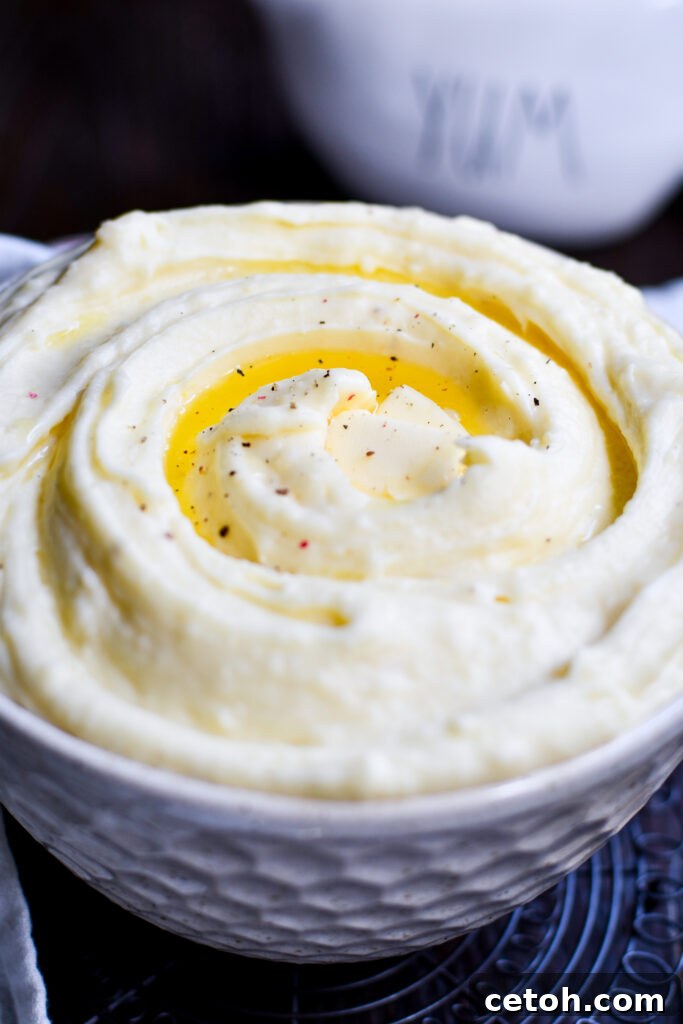 Foolproof Instant Pot Mashed Potatoes 6 Skip the stress this Thanksgiving with Easy Instant Pot Mashed Potatoes.