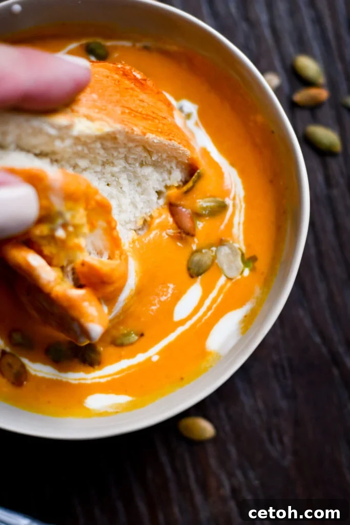 Embrace the Fall season with our fuss-free easy pumpkin soup recipe, perfect for cozy evenings.