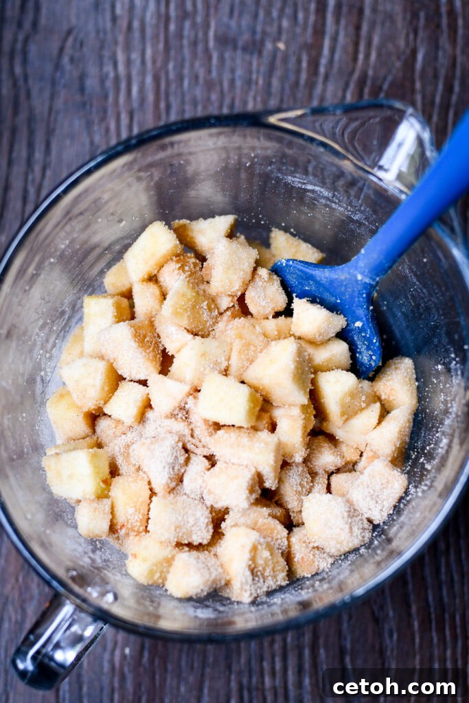 Craving a classic dessert? Try our Quaker Oats Apple Crisp recipe, featuring a secret ingredient that sets it apart!