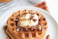 Pumpkin Spice Keto Waffles