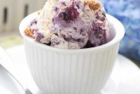 Creamy Keto Blueberry Pie Swirl