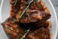 Tender Red Wine Braised Short Ribs