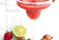 Perfectly Sweet Keto Strawberry Margaritas