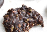 Low-Carb No-Bake Chocolate Keto Cookies